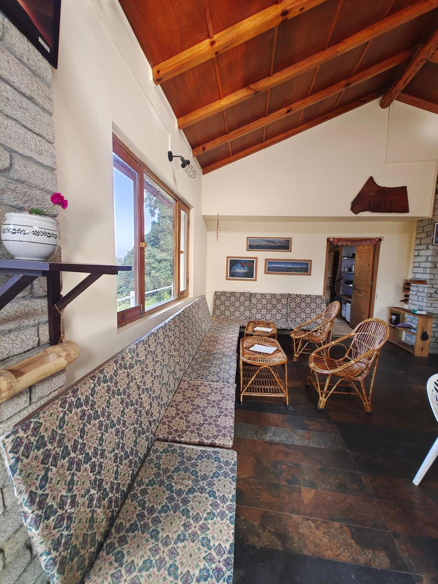 Simba Jungle Lodge, Binsar Wildlife Sanctuary エクステリア 写真