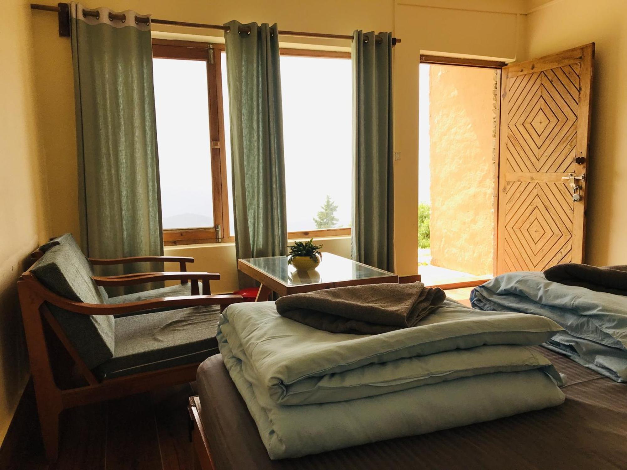 Simba Jungle Lodge, Binsar Wildlife Sanctuary エクステリア 写真