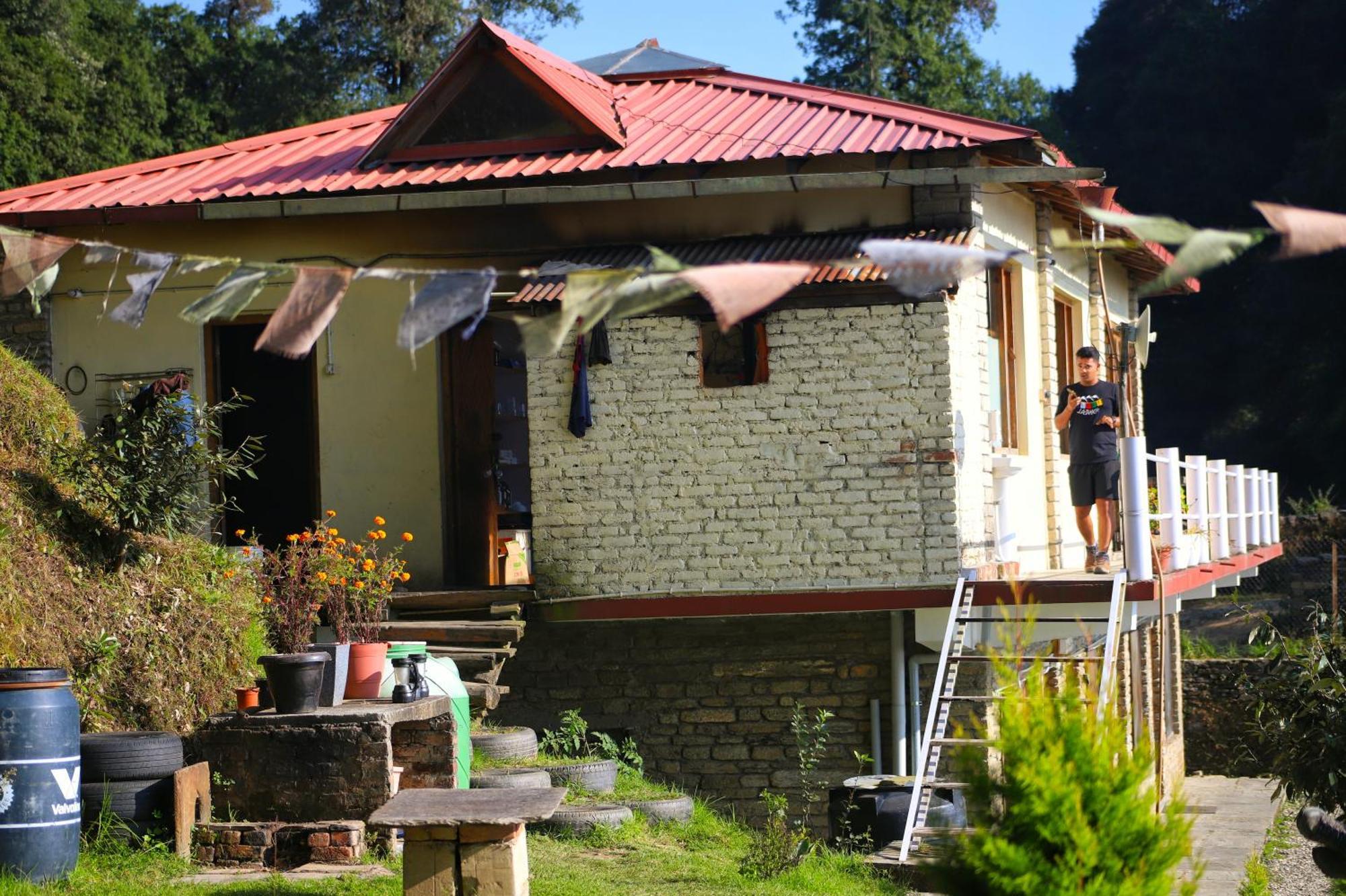 Simba Jungle Lodge, Binsar Wildlife Sanctuary エクステリア 写真