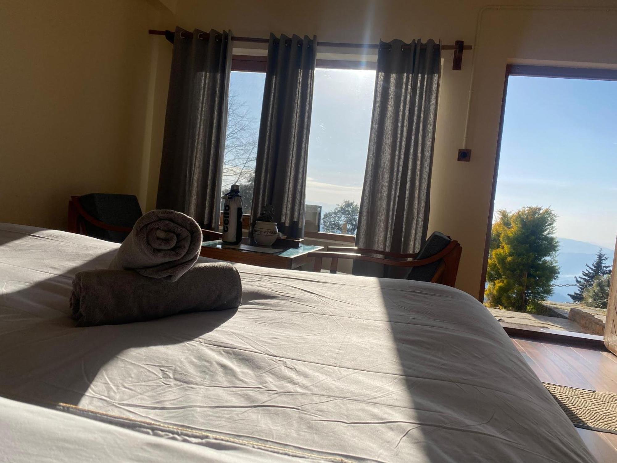 Simba Jungle Lodge, Binsar Wildlife Sanctuary エクステリア 写真